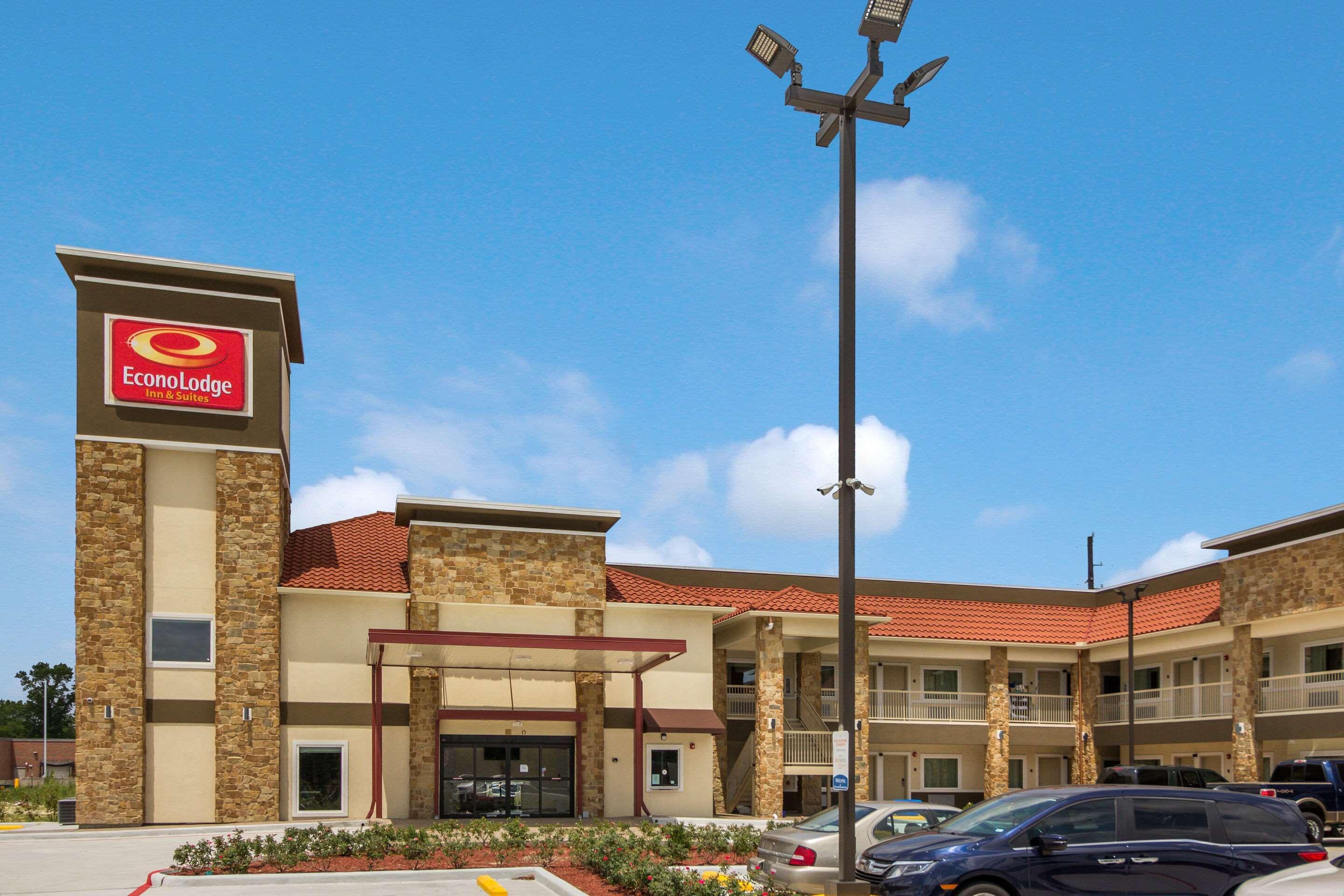 Regency Inn & Suites Humble Fm1960 - Iah Airport Exterior photo